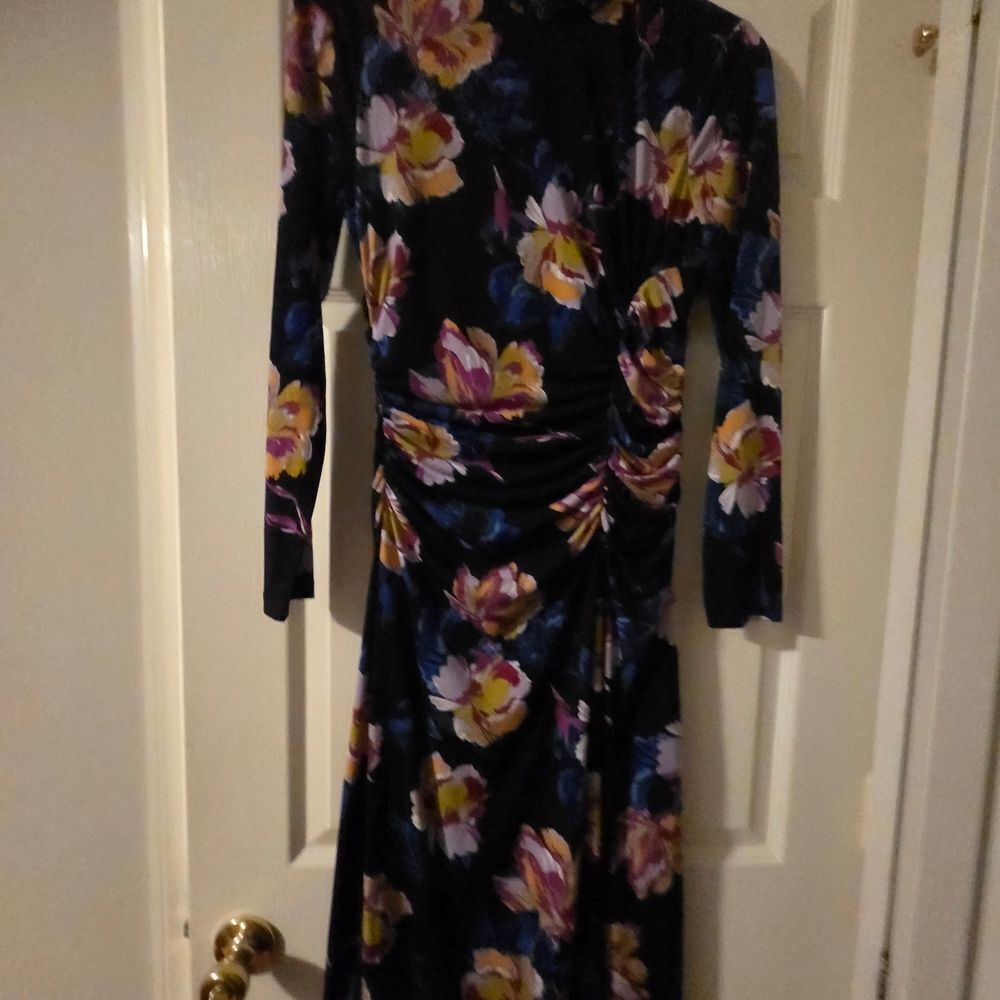 Labor Day Sale- Maggy London Black Floral Long Sleeve Dress - Picture 4 of 8